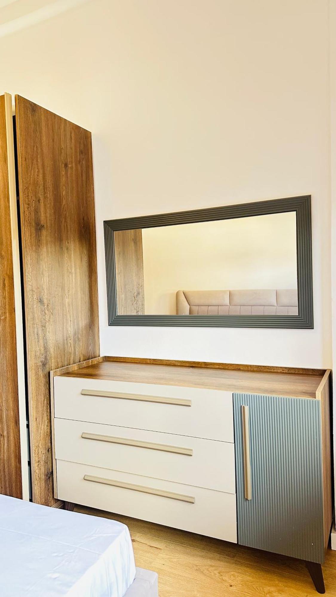 Pazari I Ri, Quiet And Stay, Self Check-in Appartement Tirana